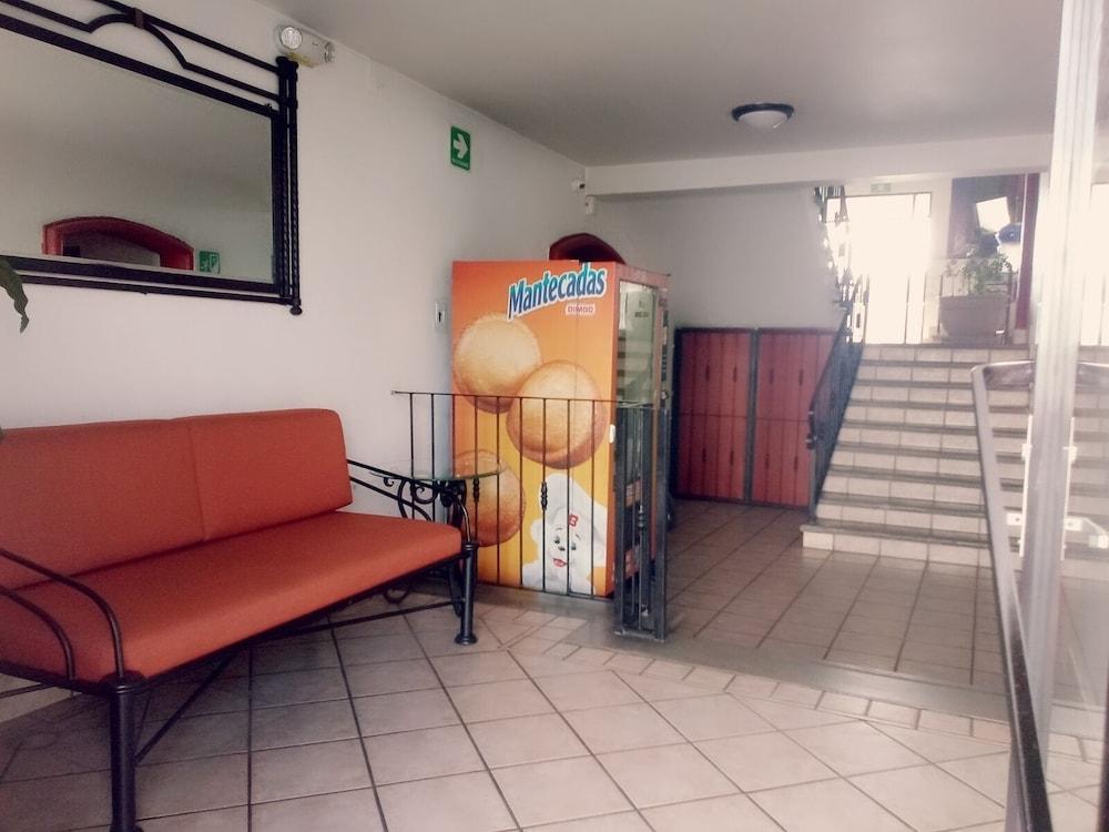 Hotel Arboledas Industrial Guadalajara Exterior photo